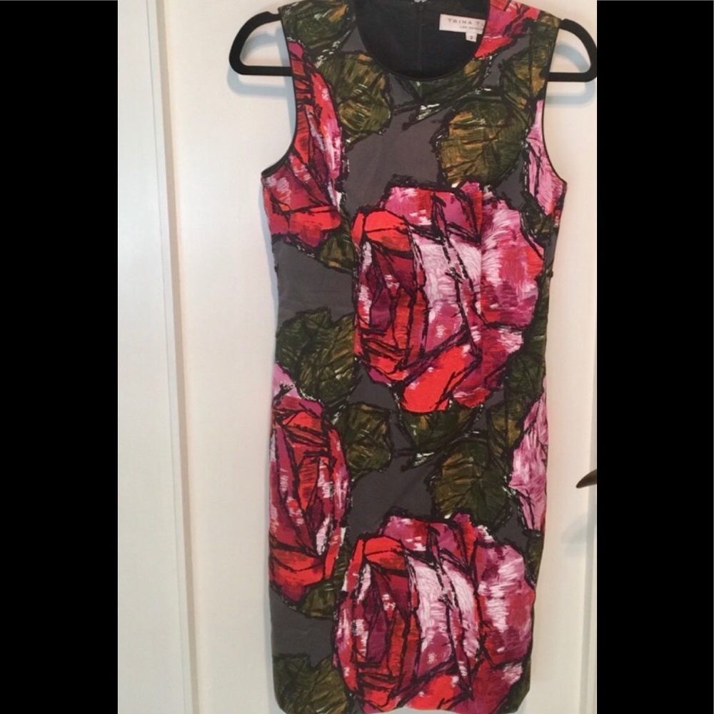 Trina Turk couture! Bright dynamic dress fabulous.